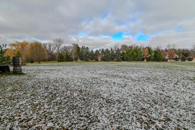 6415 Windsor Prairie Road, Deforest, WI 53597