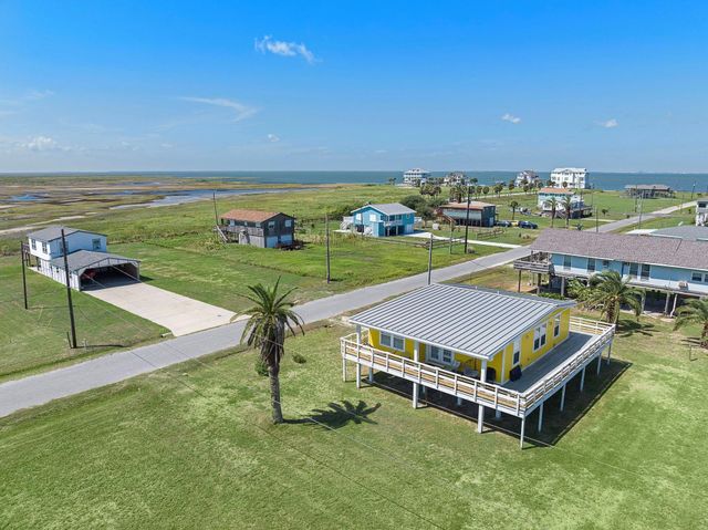 3922 5th Street, Galveston, TX 77554