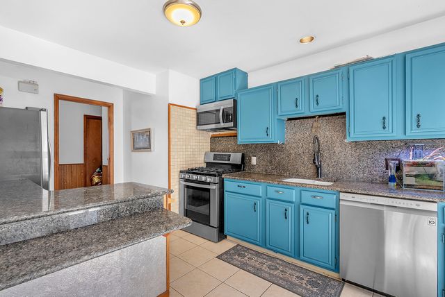 5351 E Honor Avenue, Demotte, IN 46310