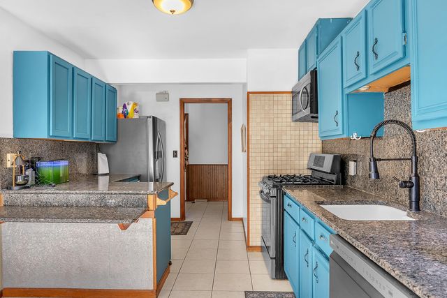 5351 E Honor Avenue, Demotte, IN 46310