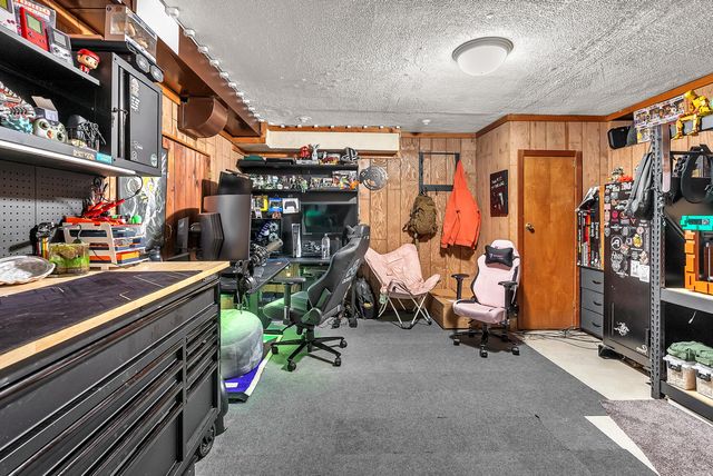 5351 E Honor Avenue, Demotte, IN 46310