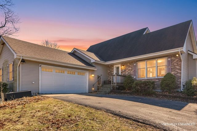 5351 E Honor Avenue, Demotte, IN 46310