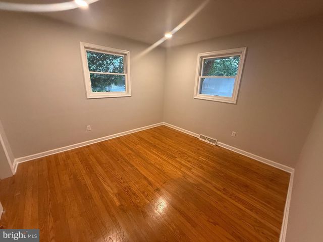 190 MOUNTAIN VIEW DR, York, PA 17404