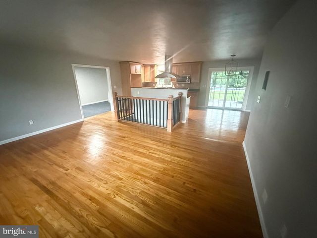 190 MOUNTAIN VIEW DR, York, PA 17404