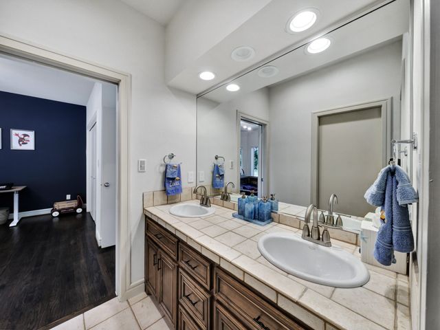 3812 Hidden Trail, Flower Mound, TX 75022
