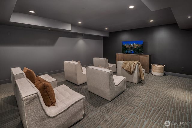 10656 Woodhaven Lane, Bellevue, WA 98004