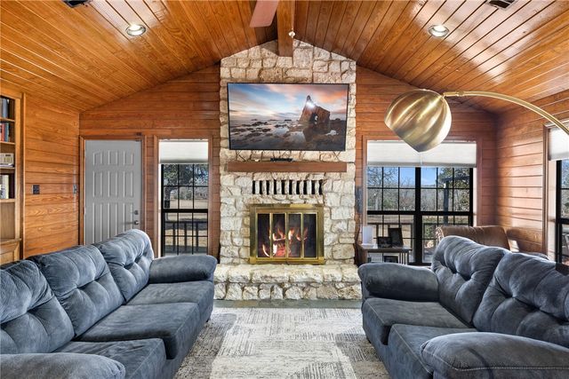 191 County Road 278, Somerville, TX 77879