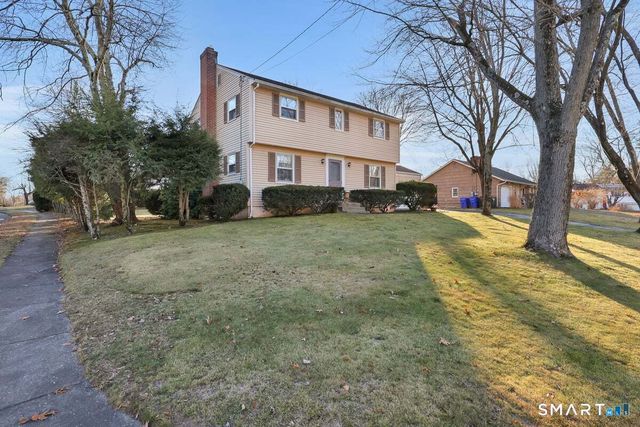 134 Whitehall Drive, East Hartford, CT 06118