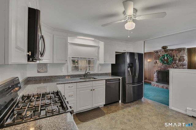 134 Whitehall Drive, East Hartford, CT 06118