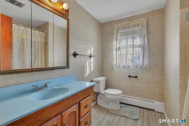 134 Whitehall Drive, East Hartford, CT 06118