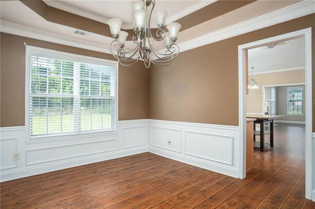 1098 Fountain Lakes Court, Lawrenceville, GA 30043