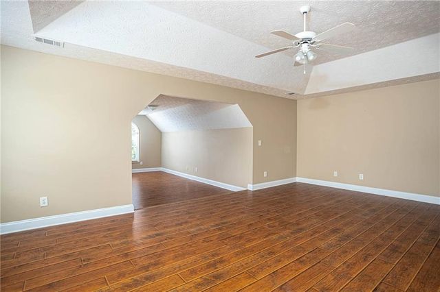 1098 Fountain Lakes Court, Lawrenceville, GA 30043