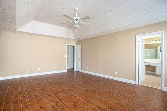 1098 Fountain Lakes Court, Lawrenceville, GA 30043