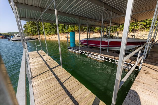637 Highland Park Drive, Eureka Springs, AR 72631