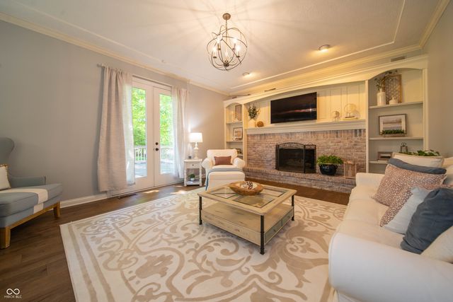 9011 Anchor Bay Drive, Indianapolis, IN 46236