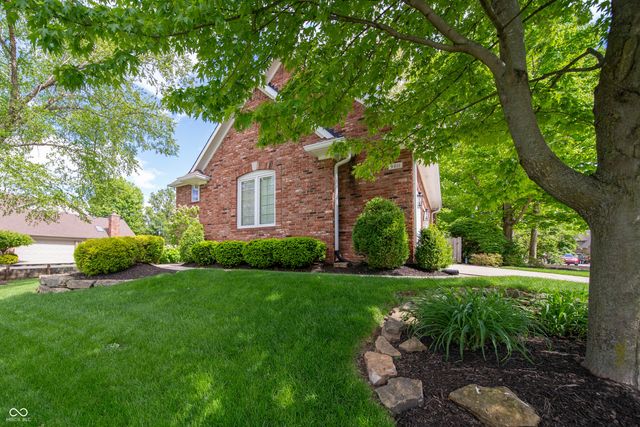 9011 Anchor Bay Drive, Indianapolis, IN 46236