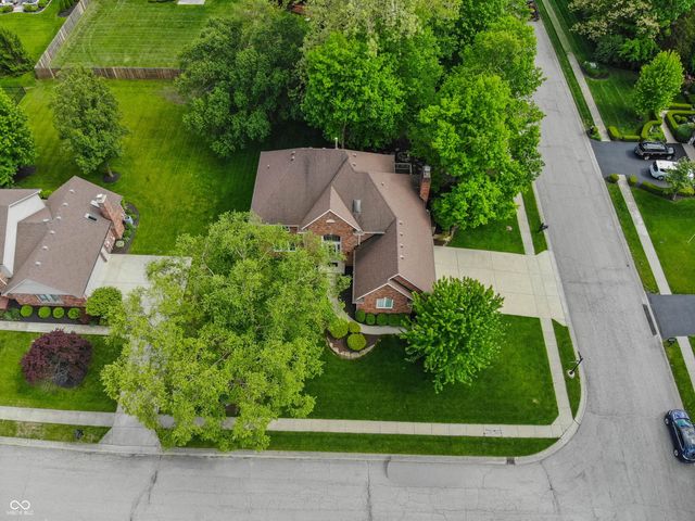 9011 Anchor Bay Drive, Indianapolis, IN 46236