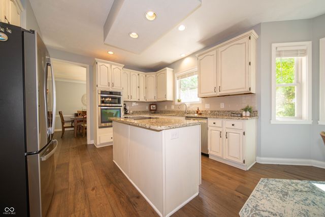 9011 Anchor Bay Drive, Indianapolis, IN 46236