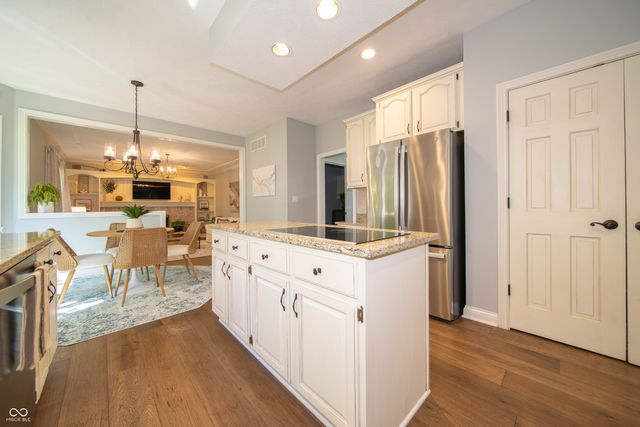 9011 Anchor Bay Drive, Indianapolis, IN 46236