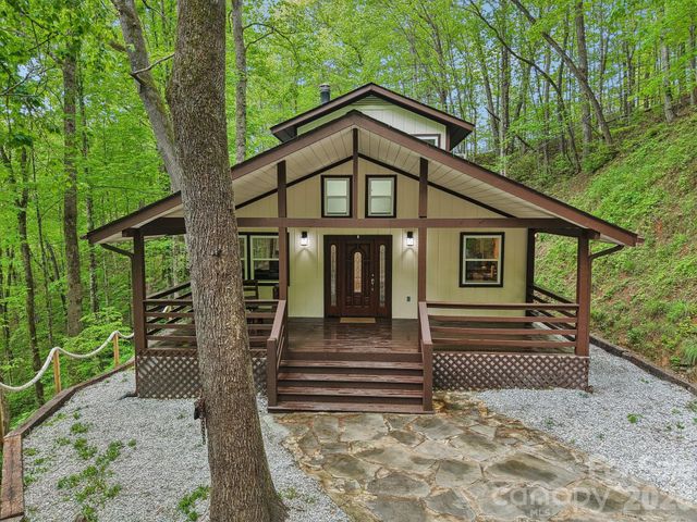 291 Dills Road, Bryson City, NC 28713