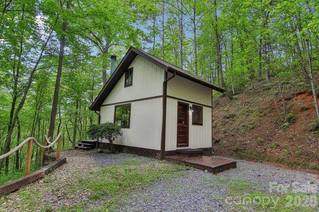 291 Dills Road, Bryson City, NC 28713
