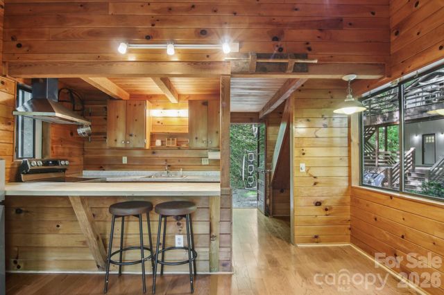 291 Dills Road, Bryson City, NC 28713