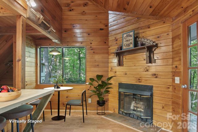 291 Dills Road, Bryson City, NC 28713