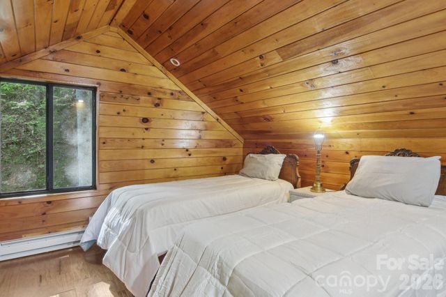 291 Dills Road, Bryson City, NC 28713