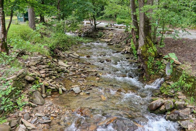 291 Dills Road, Bryson City, NC 28713