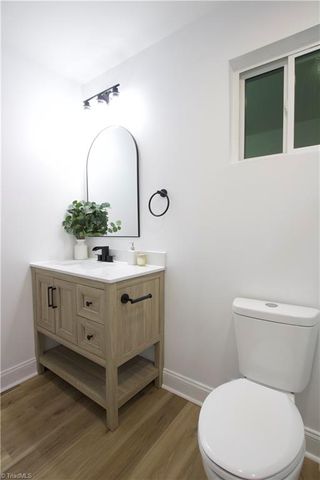 909 Sharon Street, High Point, NC 27260