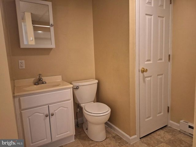 1227 PULASKI AVE, Coal Township, PA 17866