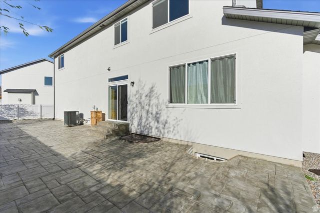 4896 S SNARR HAVEN CT, Taylorsville, UT 84129