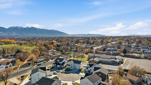 4896 S SNARR HAVEN CT, Taylorsville, UT 84129