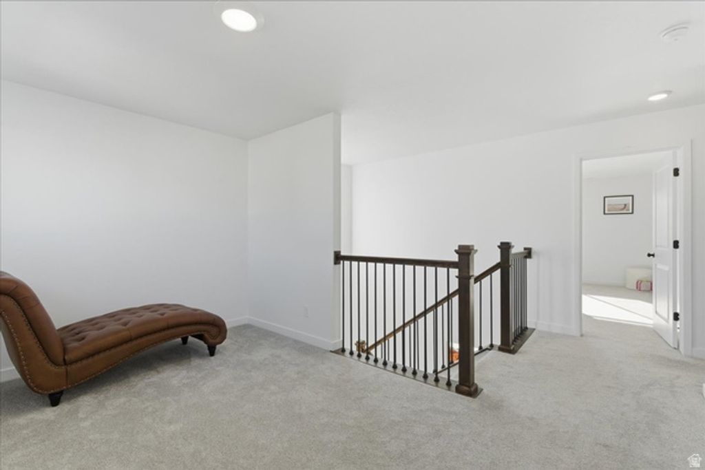 Image 19 of property listing at 4896 S SNARR HAVEN CT, Taylorsville, UT 84129