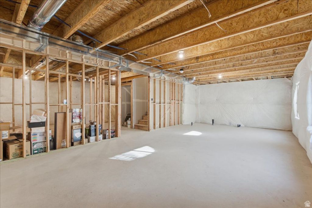 Image 38 of property listing at 4896 S SNARR HAVEN CT, Taylorsville, UT 84129