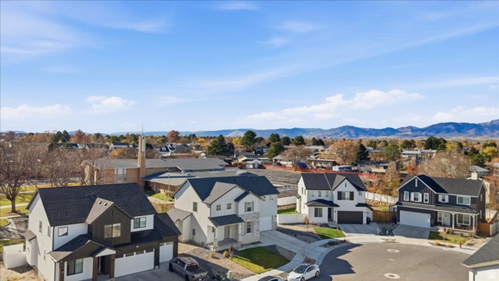 Image 49 of property listing at 4896 S SNARR HAVEN CT, Taylorsville, UT 84129