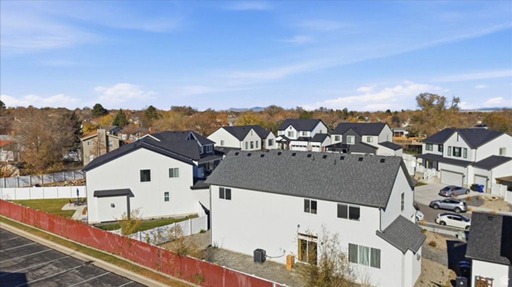 Image 54 of property listing at 4896 S SNARR HAVEN CT, Taylorsville, UT 84129