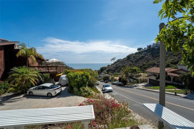 499 Nyes Place, Laguna Beach, CA 92651