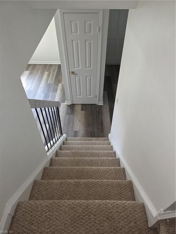 101 Hampstead CT, Hampton, VA 23669