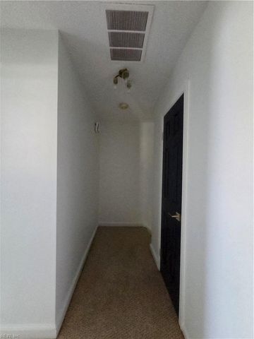 101 Hampstead CT, Hampton, VA 23669