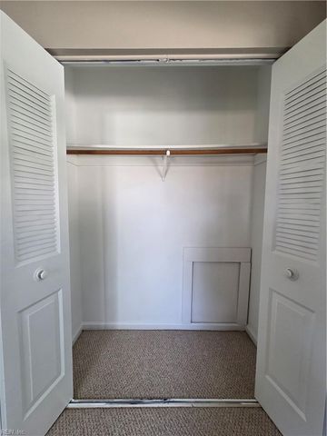 101 Hampstead CT, Hampton, VA 23669