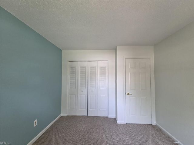 101 Hampstead CT, Hampton, VA 23669