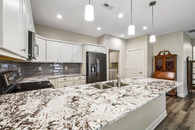 17584 Madison Drive, Clive, IA 50325