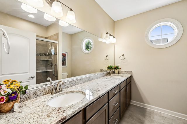 17584 Madison Drive, Clive, IA 50325