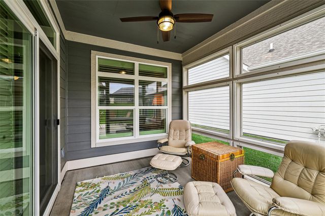 17584 Madison Drive, Clive, IA 50325
