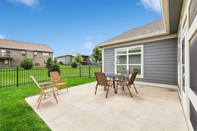 17584 Madison Drive, Clive, IA 50325