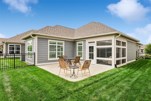 17584 Madison Drive, Clive, IA 50325