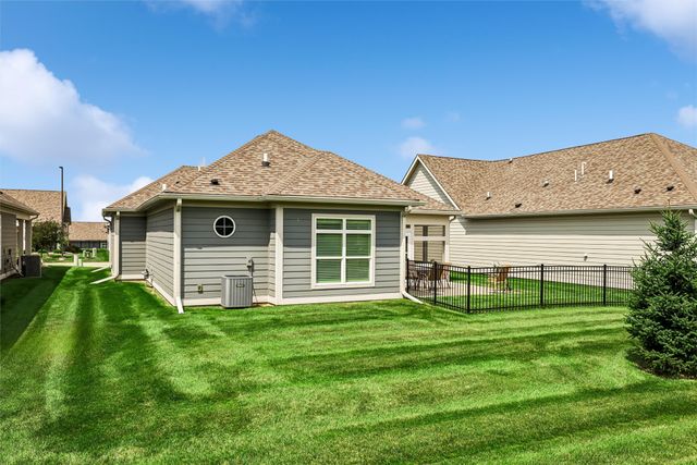 17584 Madison Drive, Clive, IA 50325