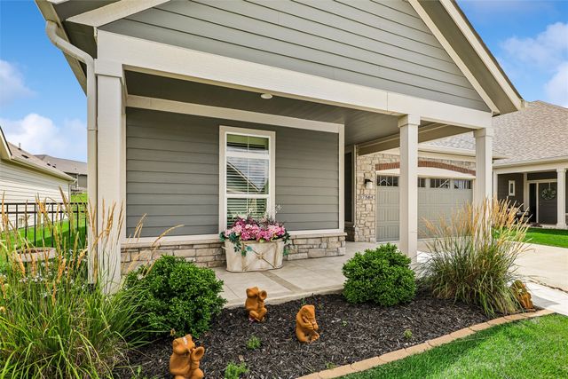 17584 Madison Drive, Clive, IA 50325