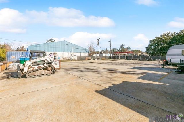 29919 S Frost Rd, Livingston, LA 70754